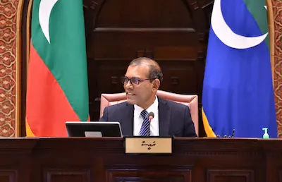 ރައްޔިތުންގެ މަޖިލިހުގެ ކުރީގެރައީސް، ނަޝީދު މަޖިލިހުން ލިބެމުންދާ މުސާރަ ދޫކޮށްލައްވައިފި