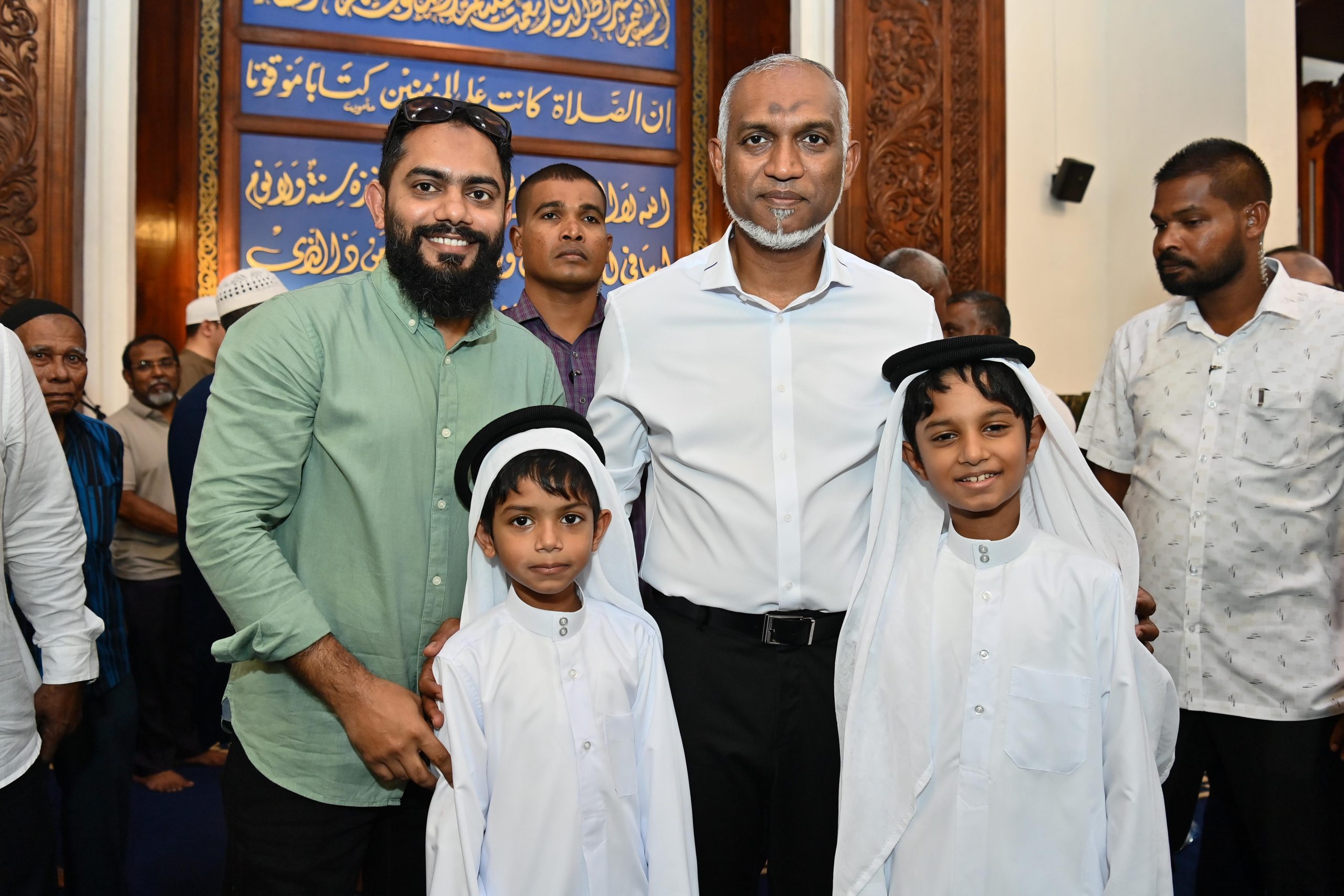 ރައީސް ޑރ މުއިއްޒު، އިސްލާމީ ގައުމުތަކުގެ ވެރިންނަށް އީދުގެ ހެޔޮ އެދުމާއި ތަހުނިޔާ ފޮނުއްވައިފި