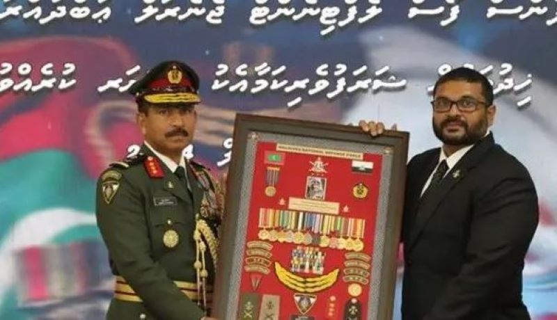 ސިފައިންގެ ޗީފް އަބްދުއްރަހީމް އަބްދުއްލަތީފް ރިޓަޔާ ކުރައްވައިފި