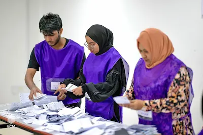 ތިނަދޫ ދެކުނު ދާއިރާގެ ވޯޓުފޮށި އަލުން ގުނަންޖެހޭ ފަދަ ހާލަތެއް ނެތް: އީސީ