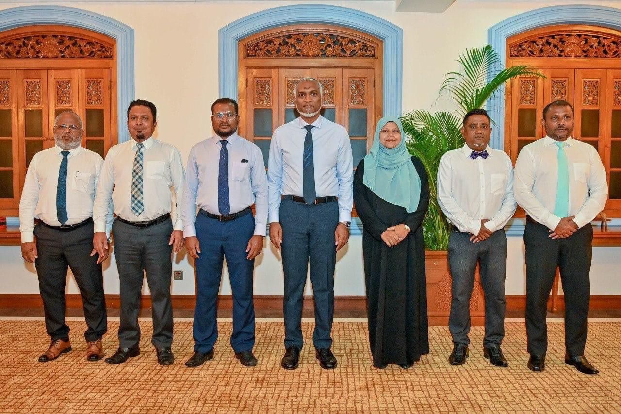 އަމިއްލަ ގޮތުން ވާދަކުރެއްވި 6 މެންބަރުން ޕީއެންސީއަށް