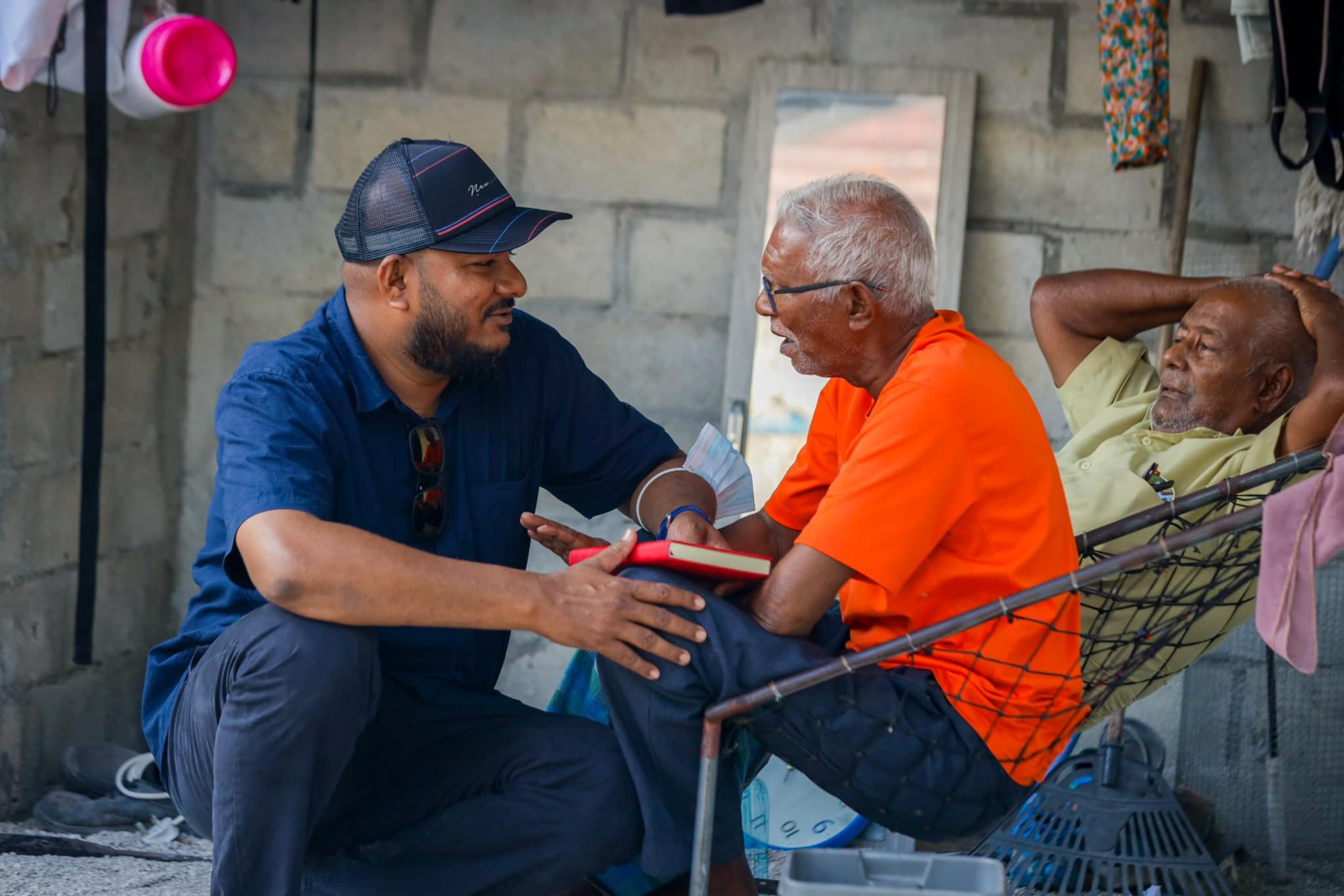 ކުރީގެ މެންބަރުންނަށް އުމުރުދުވަހަށް ދޭ އިނާޔަތް ކަނޑާލަން ވަކާލާތު ކުރާނަން: ޝުޖާ