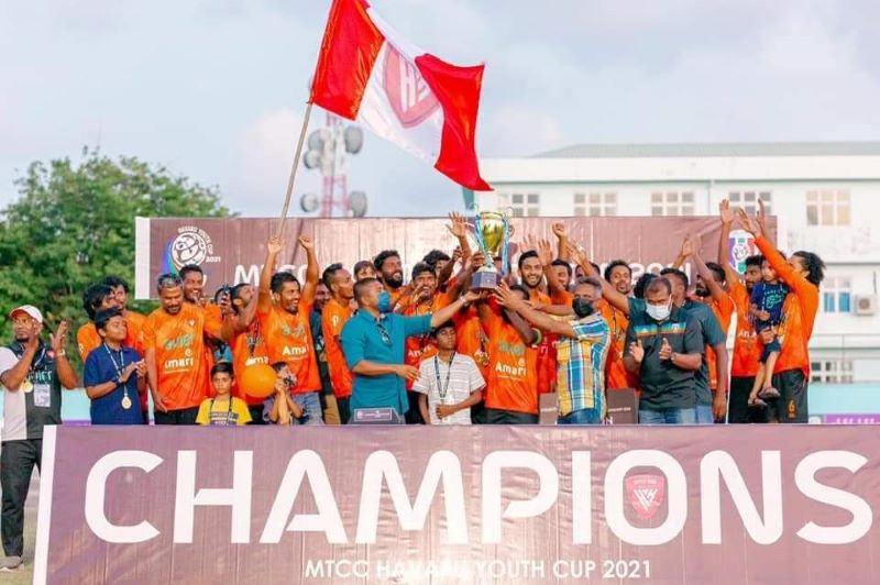 ތިނަދޫ ސިޓީ ޓާފް ދަނޑުގައި ބާއްވާ ފުރަތަމަ ފުޓްބޯޅަ މުބާރާތް މުޅި ގދ އަށް ހުޅުވާލައިފި