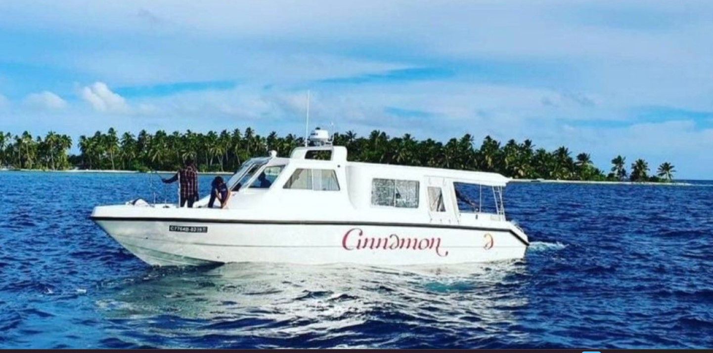 އުމުރުން 15 އަހަރު، ލޯބިވެރިޔާ އާ ބައްދަލު ކުރަން މާލެ ދިޔައީ ފަޅުގަ އޮތް ލޯންޗެއްގައި އެކަނި!