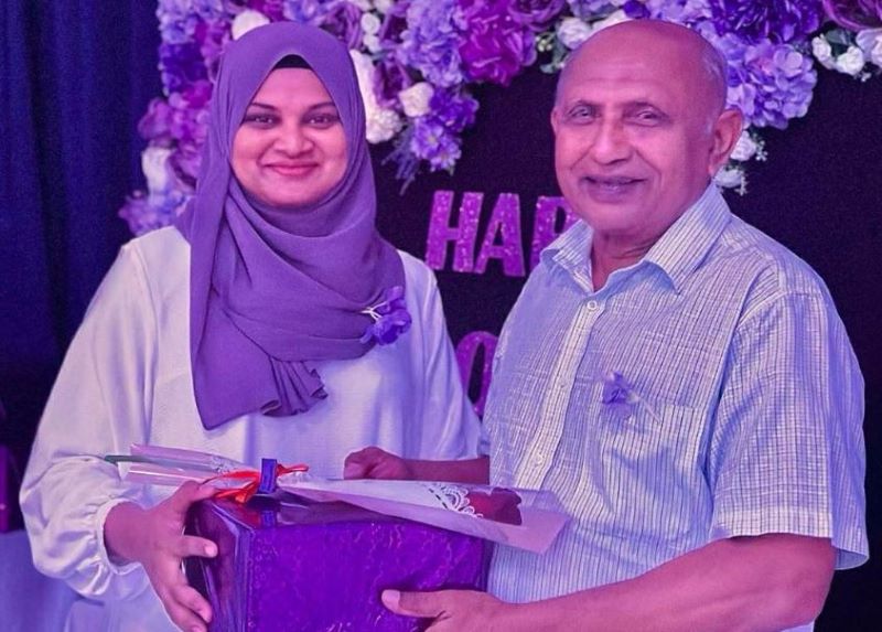 ބައިނަލްއަގްވާމީ މަސައްކަތްތެރިންގެ ދުވަސް ފާހަގަ ކޮށްފި