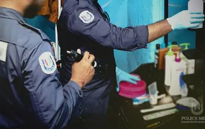 ހަތަރު ކިލޯ އަށްވުރެ ގިނަ މަސްތުވާތަކެއްޗާއެކު މާލޭގެ ގެއަކުން ހައްޔަރުކުރި މީހެއްގެ ބަންދަށް 15 ދުވަސް