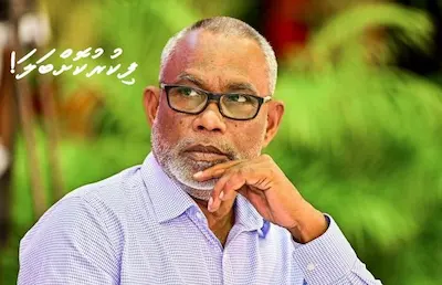 އަބްދުއްރަހީމްގެ “ފިކުރުކޮށްބަލަ” އިބުރަތުން ފުރިގެންވާ ފުރިހަމަ ޅެމެއް!