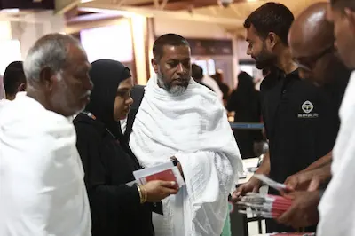 ރާއްޖެއިން އުމްރާއަށް މީހުން ގެންދިއުމުގެ ހުއްދައަށް އެދުމުގެ ފުރުސަތު ހުޅުވާލައިފި