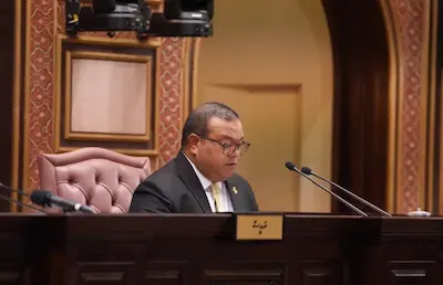 މަޖިލީސް ހިސޯރުކޮށްގެން 5 އަހަރު, އަސްލަމްގެ ދުލުން ލަދުވެތި ވާހަކަތަކެއް!