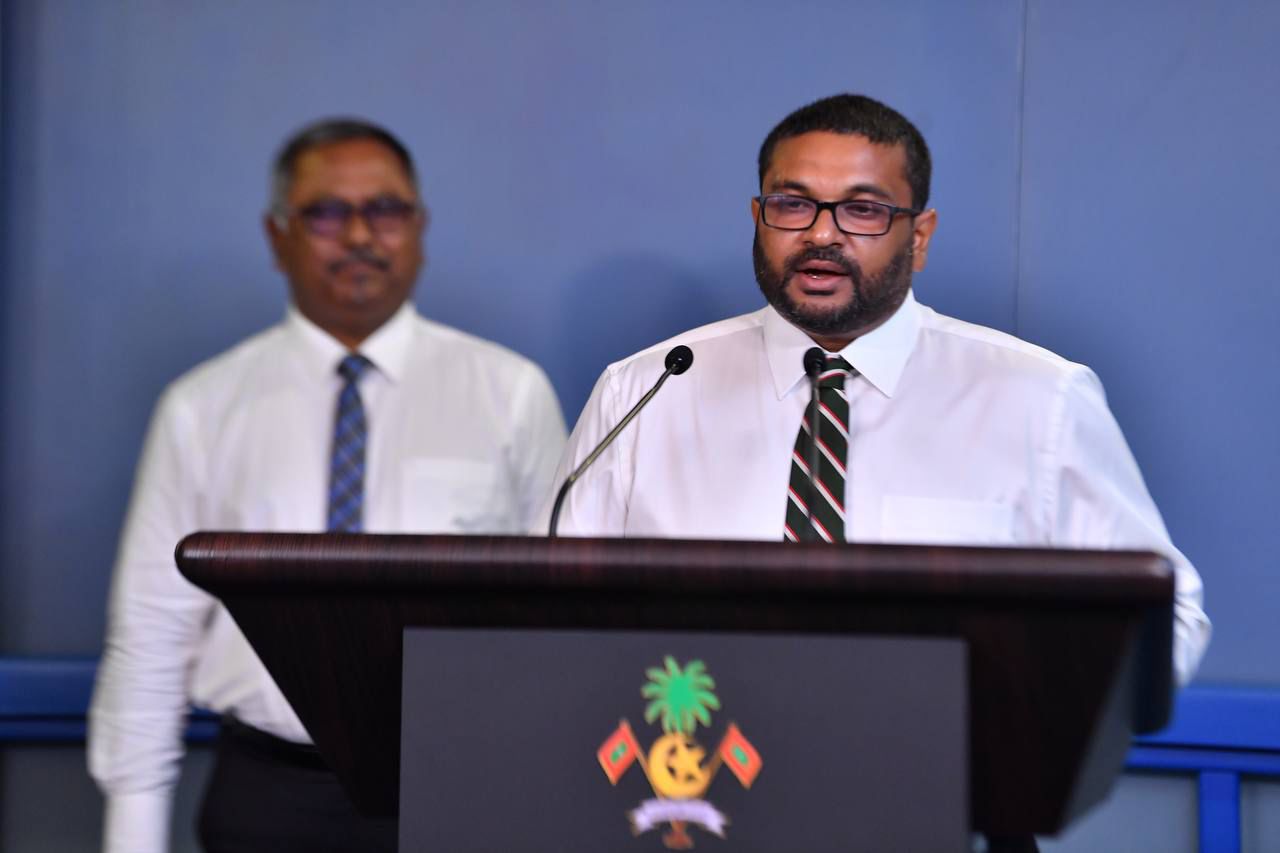 ސެނެހިޔާގައި ތިބި އިންޑިއާ ޑޮކްޓަރުންނަކީ އަސްކަރީ ބައެއް ނޫން، ނުރައްކަލެއް އޮތްނަމަ ފޮނުވާލާނެ: ސަރުކާރު