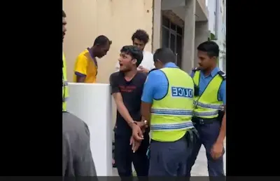 ދިވެއްސަކަށް ވަޅިއަކުން ހަމަލަދިން ބިދޭސީއަކު ފުލުހުންގެ ބެލުމުގެ ދަށަށް