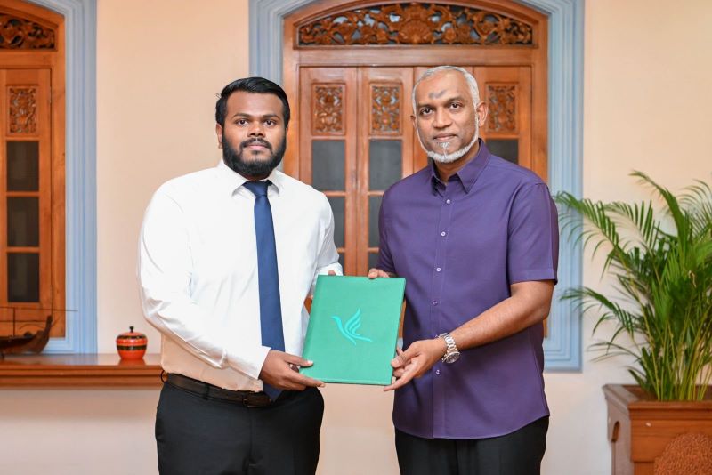 ރައްޔިތުންގެ ހިޔާލު ހޯދުމަށްފަހު ތިނަދޫ ދެކުނު ދާއިރާ ގެ އިންތިޚާބީ މެމްބަރު އަލްސަން ޕީއެންސީ އަށް، ސަރުކާރަށް ތާއިދު ކުރާ ޢަދަދު 79 އަކަށް!