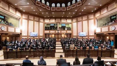 ވަގުތީގޮތުން 19 ވަނަ މަޖިލިހުގެ ގަވާއިދަށް އަމަލުކުރަން ފާސްކޮށްފި