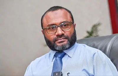 މިސްކިތްތަކާއި ވެށި، ސާފުތާހިރުކޮށް ދެމެހެއްޓޭނީ ގުޅިގެން މަސައްކަތްކޮށްގެން: ވަޒީރު