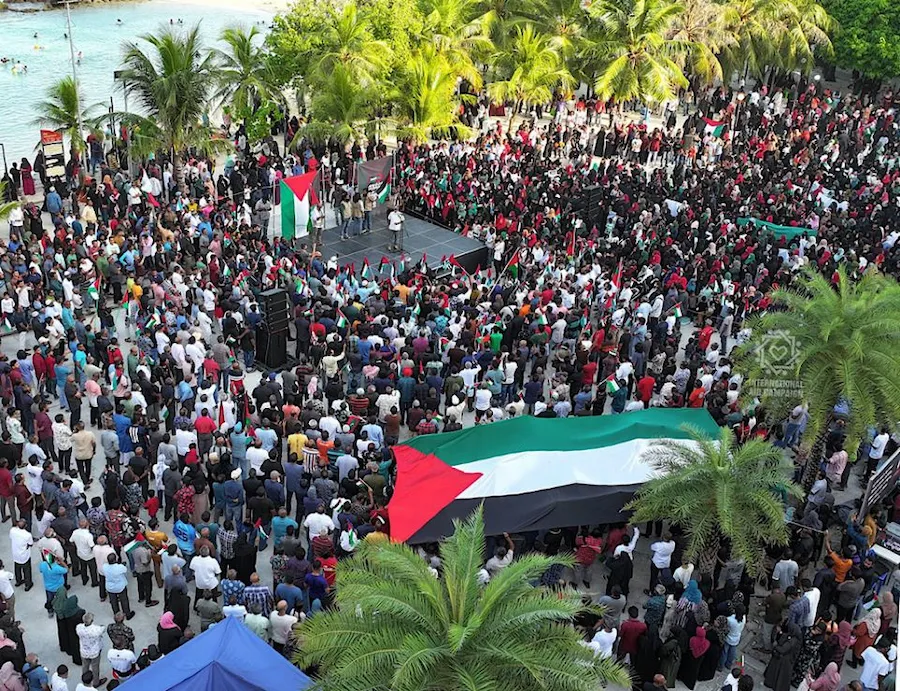 އިޒްރޭލުގެ ޕާސްޕޯޓު ބޭންކުރަން ސަރުކާރުން ނިންމުމާއެކު، ރާއްޖެ ދުނިޔޭގެ ބޮޑެތި މީޑިޔާތަކުގެ ސަމާލުކަމަށް