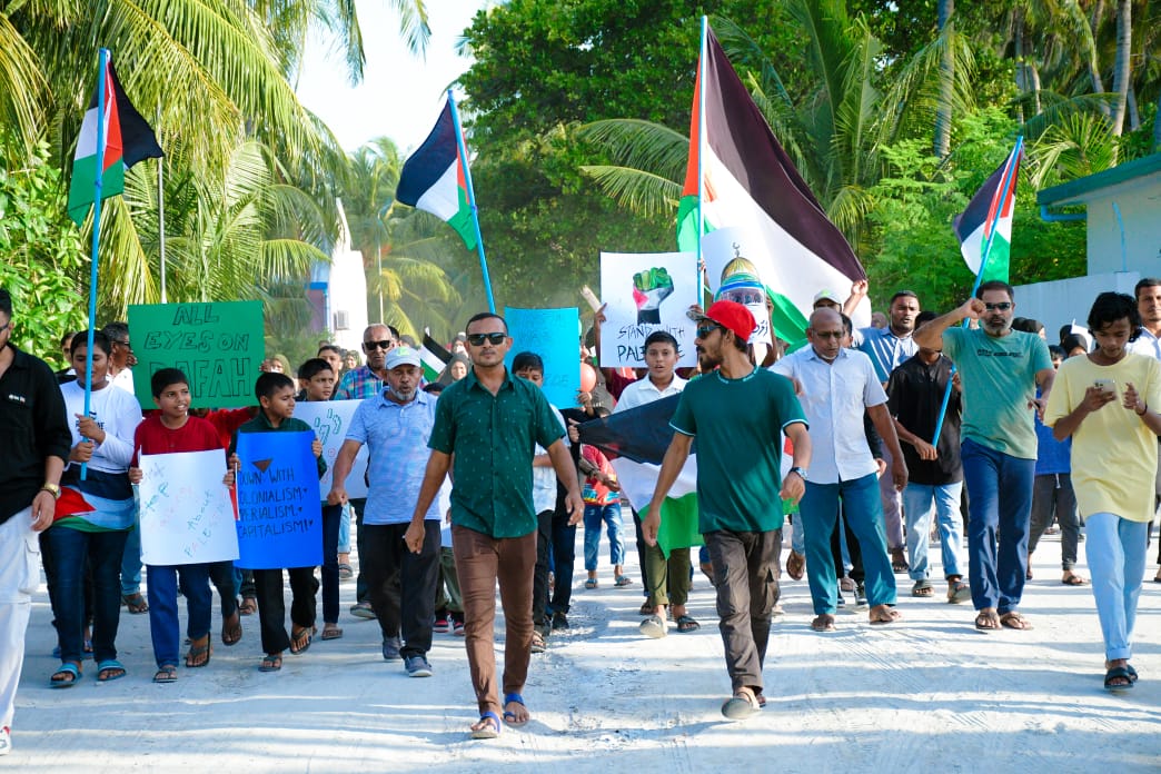 ފަލަސްތީނާއި އެކު ދިވެހިން، ގެމަނަފުށީ ޒުވާނުންގެ ބޮޑު ހިނގާލުމާއިއެކު އެތައް ޝުޢޫރުތަކެއް!
