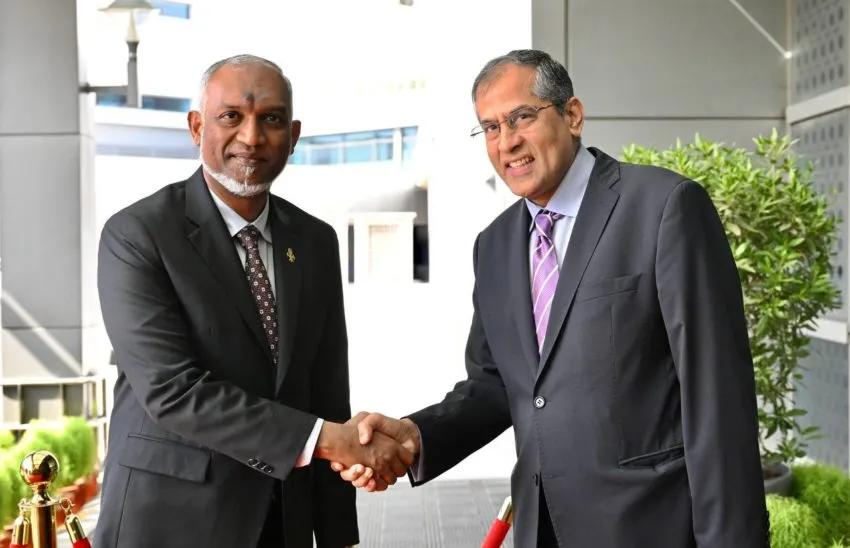 ރައީސް ޑރ މުއިއްޒުގެ އިންޑިއާ ދަތުރުފުޅު، ނިއުދިއްލީން ހޫނު މަރުހަބާއެއް!