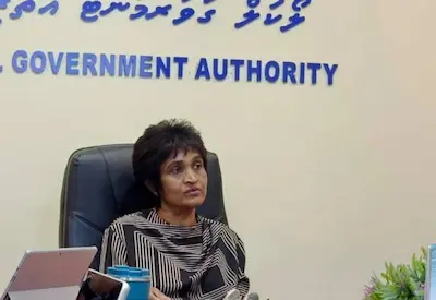 ކައުންސިލަރުން މަސްއޫލިއްޔަތުތައް އަދާ ނުކުރާ ކަމުގެ ކަންބޮޑުވުން އެބައޮތް، އެމްކިޔުއޭ ގަބޫލުކުރާ ކޯހެއް ފުރިހަމަ ކުރަންޖެހޭ: ޒުލްފާ
