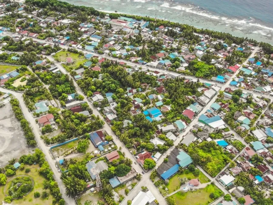 މަރަދޫގައި ރޭ މާރާމާރީއެއް ހިނގާ ދެ މީހަކަށް އަނިޔާވެފަވޭ، އަދި މީހަކު ހައްޔަރެއް ނުކުރޭ: ފުލުހުން