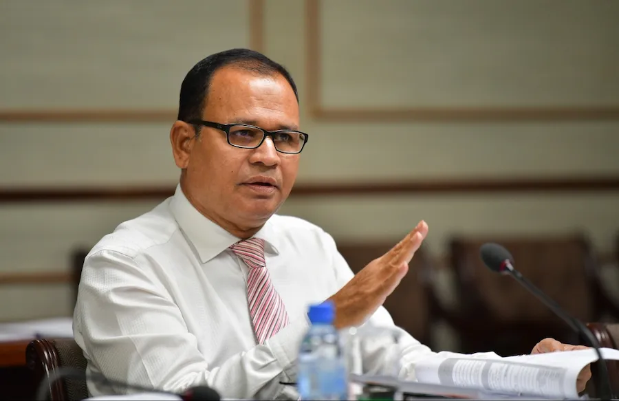 ކައުންސިލްތަކުގެ ހަރަދު ކުޑަކުރަން ދަތުރުތަކާއި މުބާރާތްތައް ނުބާއްވަން އަންގައިފި