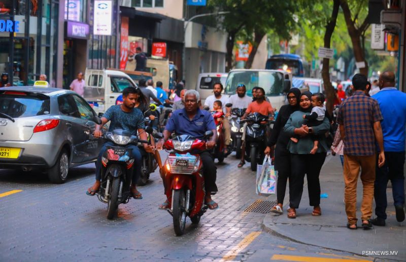 ﷲއަށް ވަކީލު ކޮށްފީމޭ ބުނެ ދެއަތް އުރާލައިގެން ތިބެގެން ނުވާނެ، ރައްކާތެރިކަން ލިބޭނީ ހެޔޮއަމަލުތައް ގިނަ ކޮށްގެން: ޙުތުބާ