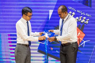 ސްޓެލްކޯގެ އިންޖީނުގެތައް ހިންގާނެ ގޮތުގެ އަތްމަތީ ފޮތް އިފްތިތާހު ކޮށްފި