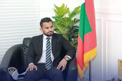 ގޯހީ ބިދޭސީ މީހާ އެކަންޏެއްނޫން، އެފަދަ ބިދޭސީން ލައްވާ މަސައްކަތް ކުރުވާ ދިވެހިނަށްވެސް ހަރުކަށި ފިޔަވަޅު އަޅަނީ!