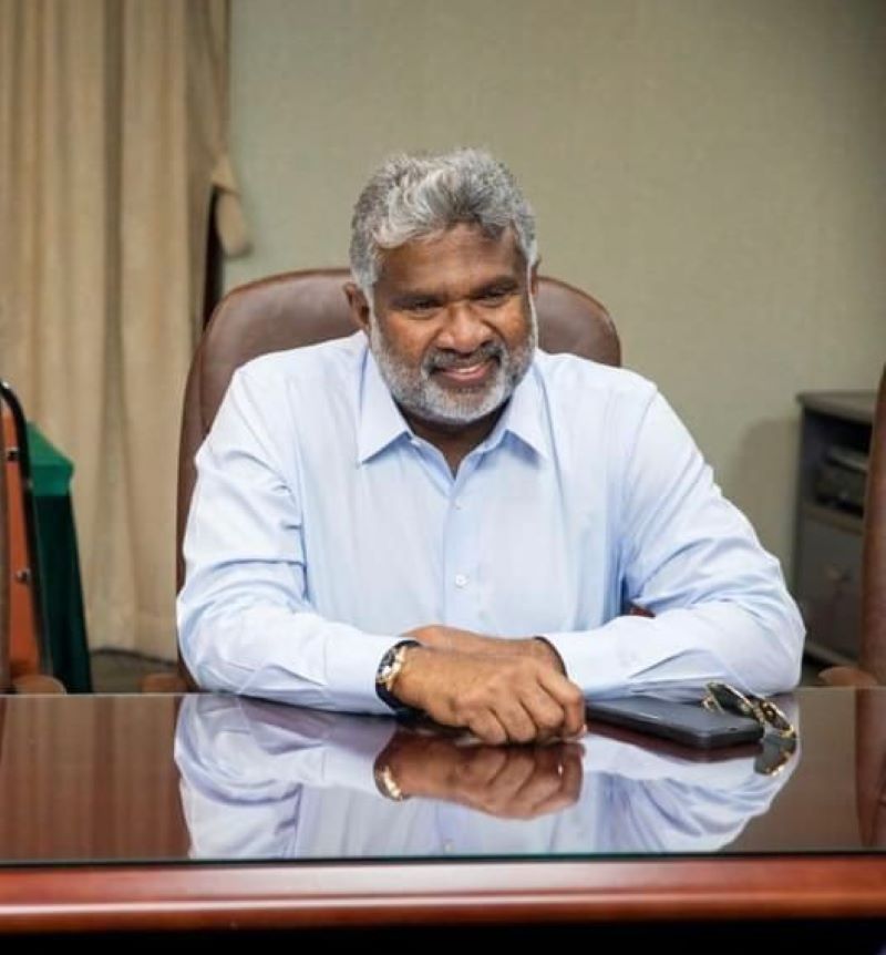 ނިކަމެތީންނަށް އެހީތެރިކަން ފޯރުކޮށްދެއްވުމުގައި ދެމި ހުންނެވި ޙުސައިން ޝަރީފްއަކީ ގައުމީ ހިދުމަތްތެރިއެއް: ރައީސް