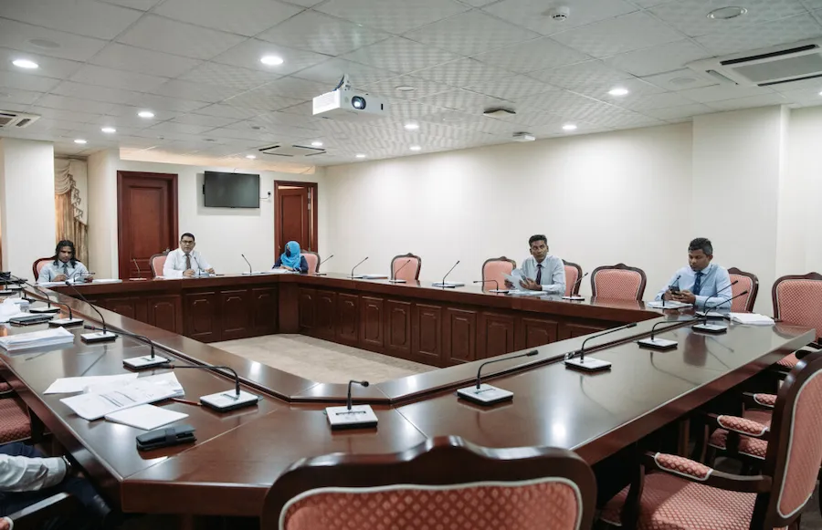 އިގްތިސާދީ ކޮމިޓީން ޑްރައިވަރުންގެ އެސޯސިއޭޝަނާ ބައްދަލު ކުރަން ނިންމައިފި