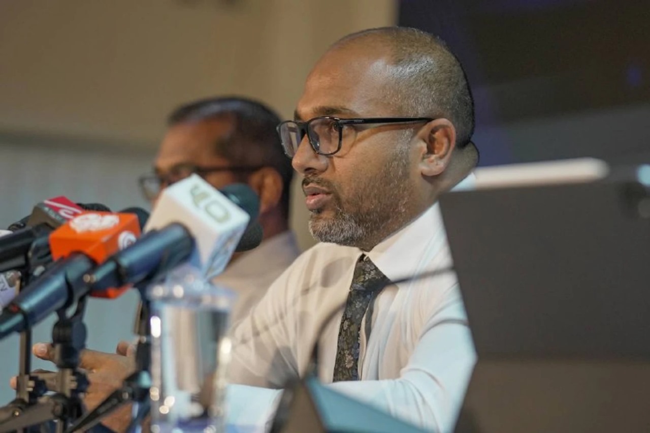 ފުލުހުން ބާރުގެ ބޭނުންކުރި ގޮތުގެ ތަހުގީގެއް ހިންގަން އަންގާފައި ނުވާނެ: ވަޒީރު އިހްސާން