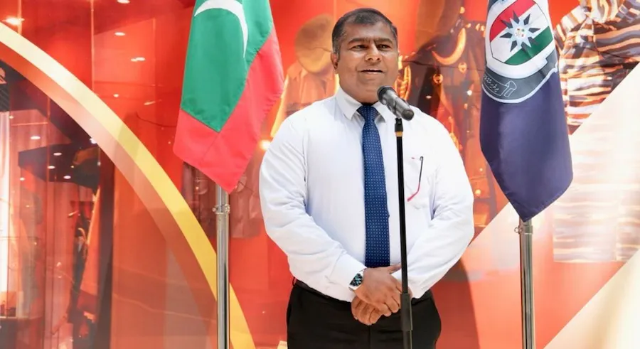 ފުލުހުންގެ އާސާރު މައުރަޒުން އެކަނިވެސް ދިވެހި ފުލުހުންގެ ޚިދުމަތުގެ ދޮށިކަން ފެނޭ.:ވަޒީރު