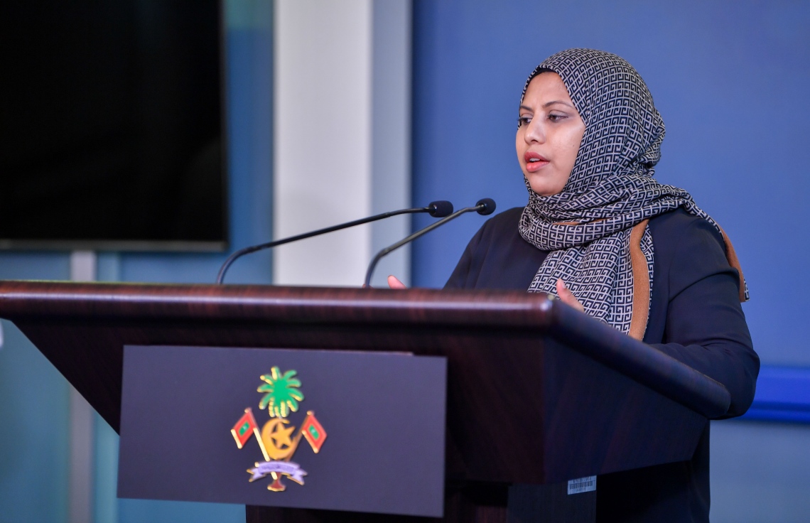 ރައީސް މެންބަރުންނަށް ފައިސާ ދިންކަމަށް ބުނާ ވާހަކައަކީ ކަނޑައެޅިގެން ދޮގެއް: ހީނާ