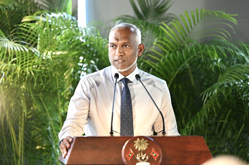 ބޭސް ވިއްކުމުގައި ނާޖާއިޒު ފައިދާ ނެގޭ ގޮތަށް އޮތް އޮތުން ނިމުމަކަށް ގެންނަން ރައީސް ނިންމަވައިފި