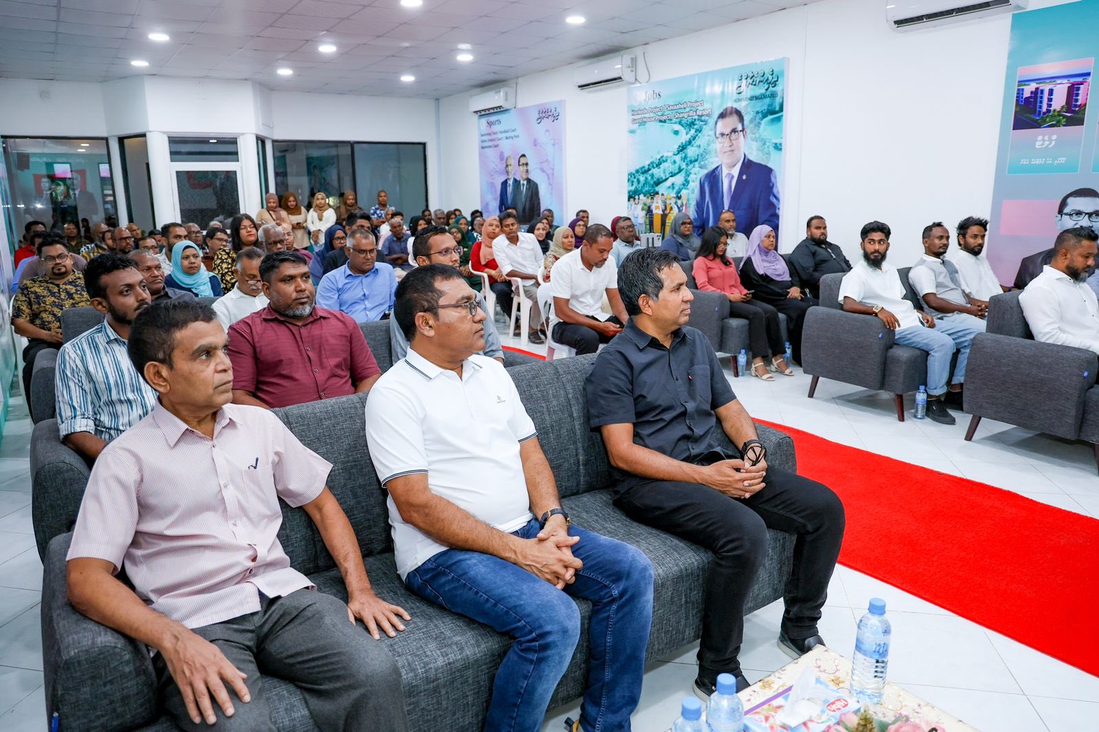 ކޮންގްރެސް ޕާޓީގެ މެންބަރޝިޕް އިތުރުކުރުމުގެ ބޮޑު ހަރަކާތެއް މާލެއާއި ކުޅުދުއްފުށްޓާއި އައްޑޫގައި