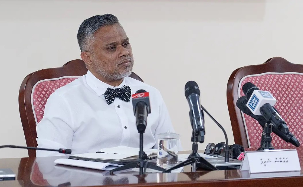 ޕީޖީ ކަމަށް އައްބާސް އައްޔަންކުރަން މަޖިލީހުގެ ކޮމިޓީން ފާސްކޮށްފި