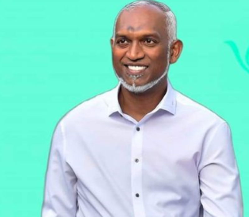 ނޭޕާލްގެ ގާނޫނުއަސާސީ ދުވަހުގެ މުނާސަބަތުގައި ރައީސް ޑރ.މުޢިއްޒު ތަހުނިޔާ ފޮނުއްވައިފި