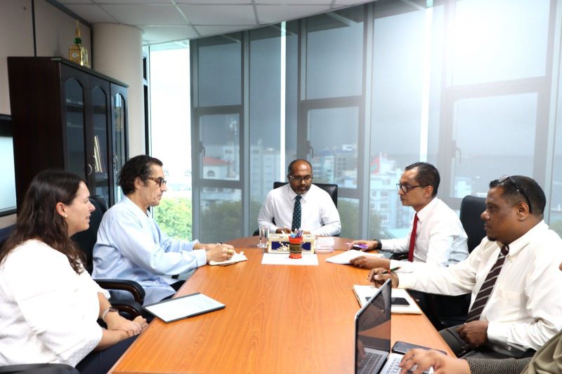 ޑޭޓާ ޝެއަރިންގއާ ގުޅޭގޮތުން ވަރލްޑް ބޭންކްގެ އިސްވެރިންނާ މަޝްވަރާކުރައްވައިފި