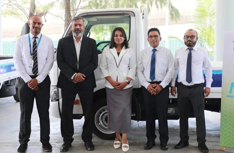 ވެމްކޯއަށް ވެހިކަލް އާއި މުހިންމު އާލާތްތަކެއް ހަވާލުކޮށްފި
