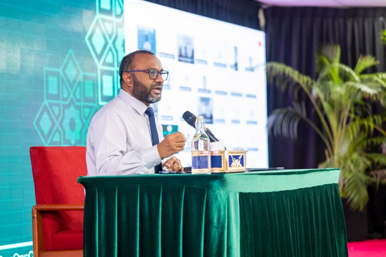 މި ދައުރުގައި އަހަރަކު ރާއްޖެއިން ބޭރުން 100 އިމާމުން ތަމްރީން ކުރާނަން: ޑރ.ޝަހީމް