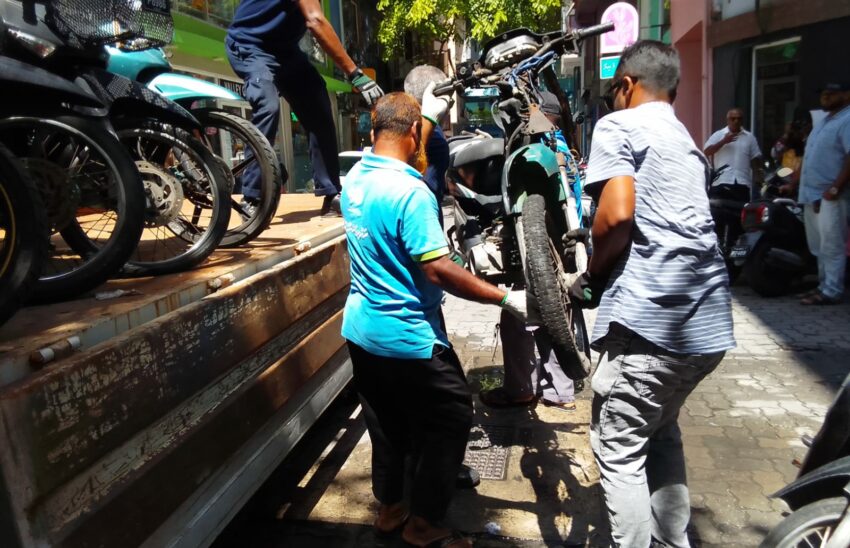 ބާ އުޅަނދުތައް ނައްތާލުމުގެ މަސައްކަތުގެ ތެރެއިން 224 ސައިކަލު ނަގައިފި