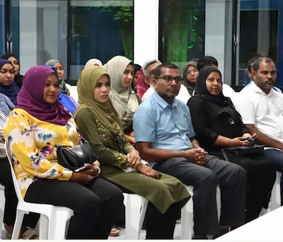 ވޭޕްކުރުމުގެ ނުރަނގަޅު އާދައަށް ހޭލުންތެރިކުރުމަށް ސިލްސިލާ ސެޝަންތަކެއް!