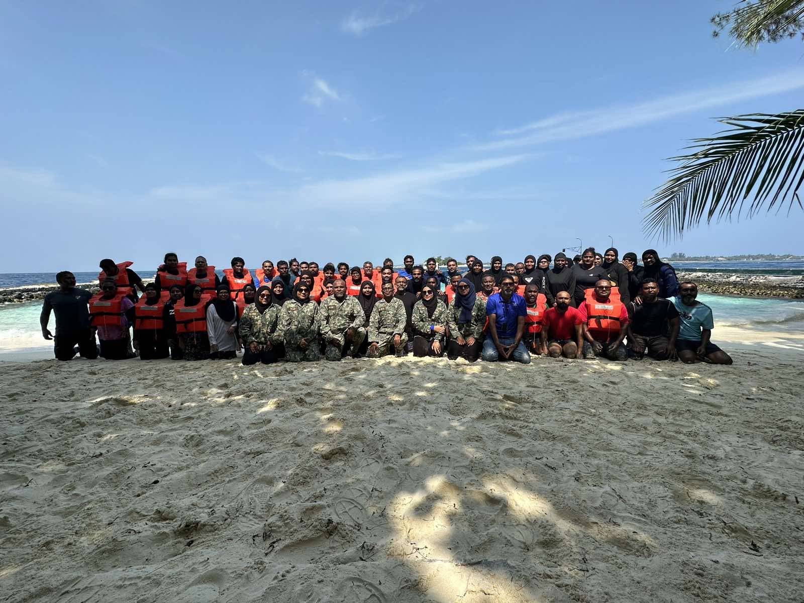 ސްޓެލްކޯގެ 51 މުވައްޒަފުންނާއެކު ލީޑަރޝިޕް އެންހޭންސްމަންޓް ޓްރެއިނިންގ ޕްރޮގްރާމްގެ 7 ވަނަ ބެޗު ފަށައިފި
