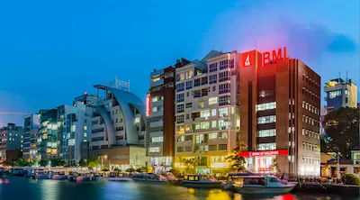 ބީއެމްއެލްގެ އެކައުންޓްތަކުން ފައިސާ ނެގި މުވައްޒަފަށް ފިޔަވަޅު އަޅައި، ކަސްޓަމަރުންނަށް ބަދަލު ދީފި