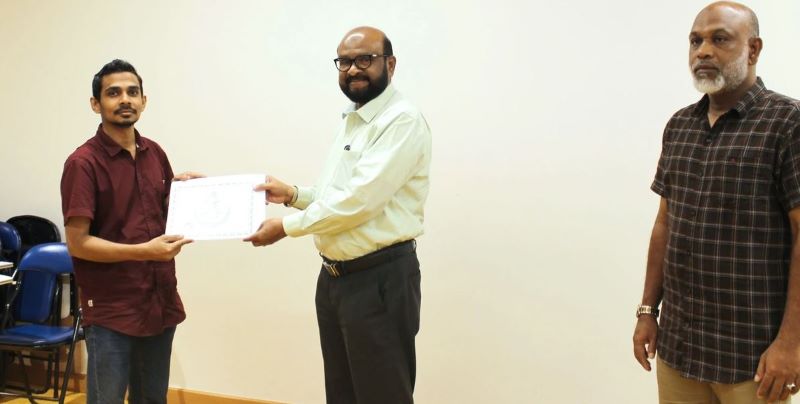 ޖަމާޢަތްތެރީން ތަމްރީނުކުރުމުގެ ޕްރޮގުރާމް ފުރިހަމަކުރި ބައިވެރީންނަށް ހަނދާނީ ލިޔުން ދީފި
