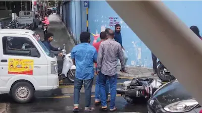 މާލެސިޓީގައި ސައިކަލަކާއި ޕިކަޕެއް ޖެހި އެކްސިޑެންޓެއް ހިނގައިފި