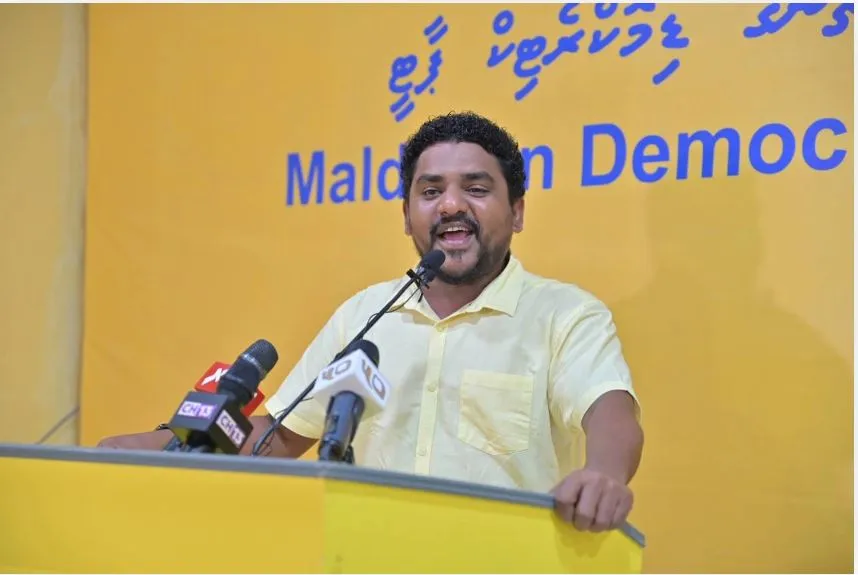 ރަނގަޅިއްޔާ ސަނާ ކިޔަންވާނެ، ސަރުކާރުގެ އިގްތިސާދީ އެޖެންޑާ މެމްބަރު މައުރޫފަށް ބަރާބަރު!