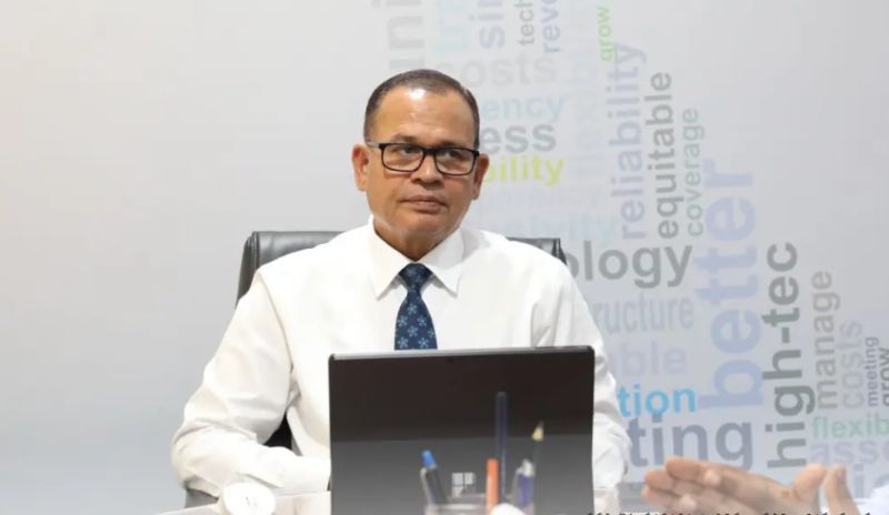 ފަޅުރަށްތައް ދޫކުރުމުގެ ބޭނުމަކީ ކައުންސިލްތައް މާލީގޮތުން ބާރުވެރިކުރުވުން: ވަޒީރު އާދަމް ޝަރީފް
