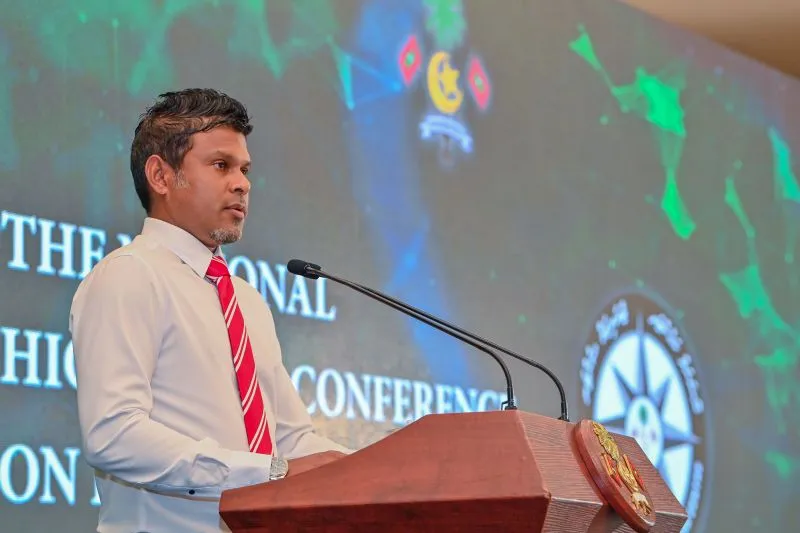 އިނގިރޭސިވިލާތުގެ ރަސްގެފާނު ބޭއްވެވި ރަސްމީ ޙަފުލާގައި ރައީސުލްޖުމްހޫރިއްޔާގެ ނައިބު ބައިވެރިވެވަޑައިގެންފި