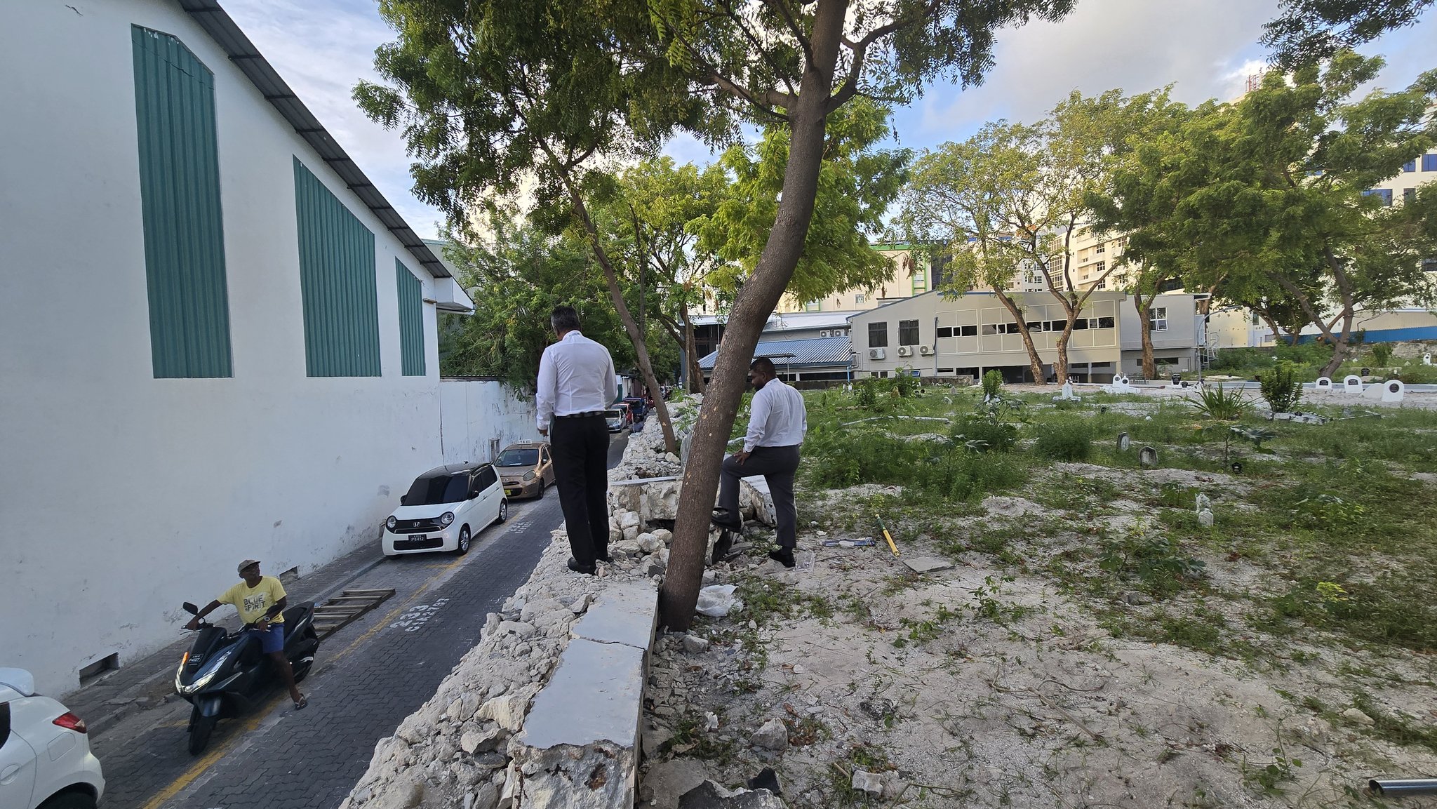 މާލެސިޓީ އާސަހަރާގެ އިންފާރު ތަޅާލަނީ
