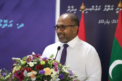 ރައްޔިތުންނާއި ގާތުން ޚިދުމަތް ދިނުމަށް ކައުންސިލްތަކުން އަަބަދުވެސް މަސައްކަތް ކުރޭ: އިހުސާން
